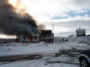 Bakki til vinstri og Kveldblik/Árblik til hægri