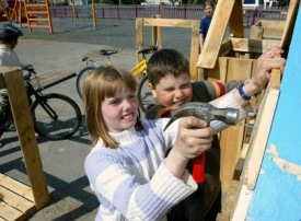 Leikjanámskeið og kofasmíði á Húsavík